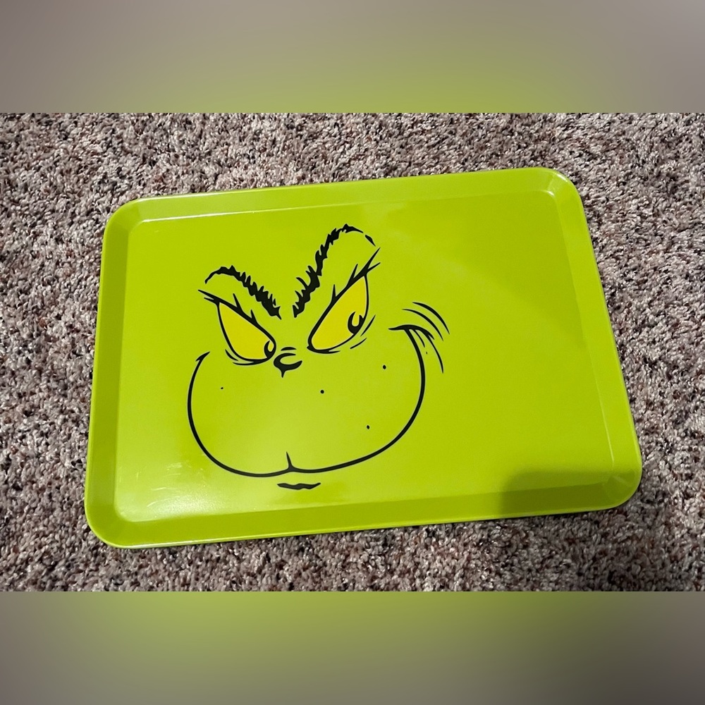 New Dr. Seuss How The Grinch Stole Christmas Holiday Tray Grinch Face Green